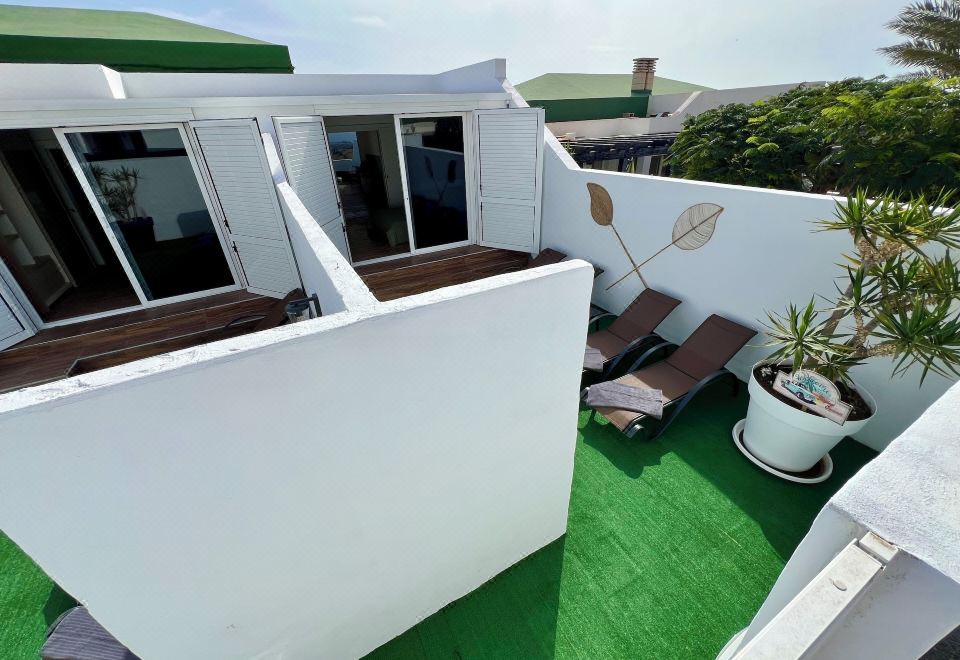 Hotel Sea View Bungalow with Communal Pool, Exterior, Hotel Exterior
