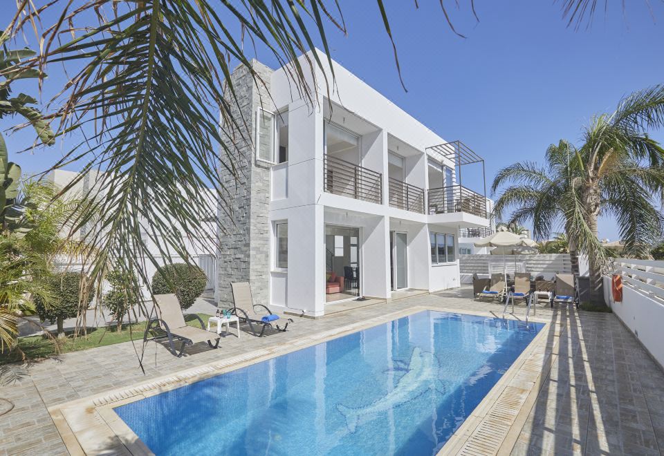 Hotel Protaras Pearl Villa Pe17, Leisure & Recreation, Outdoor Swimming Pool