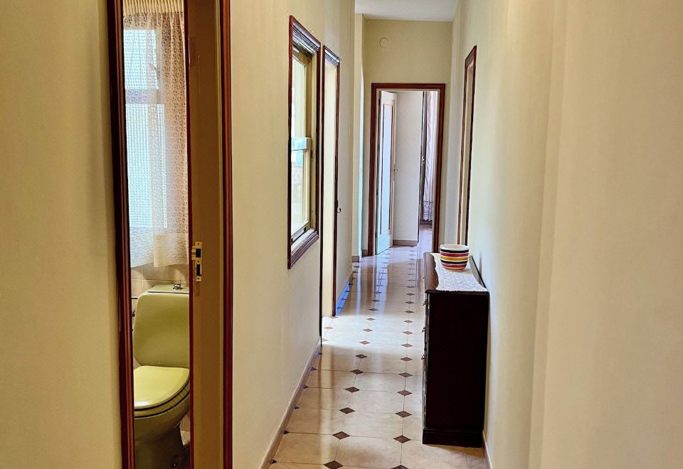 Hotel Alma Hostel, Public Areas, Corridor