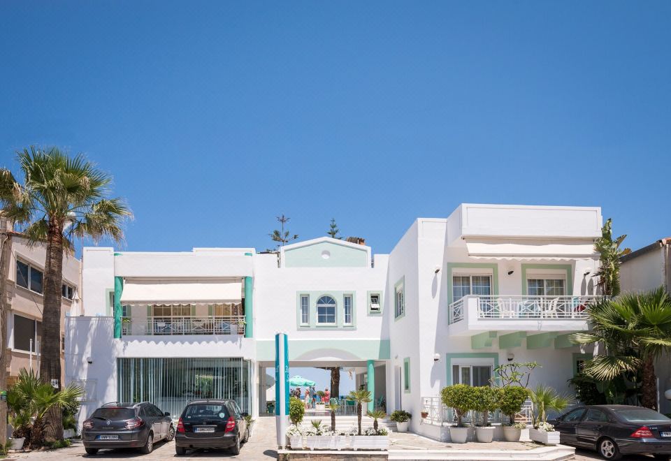 Hotel Kristall Suites, Exterior, Hotel Exterior