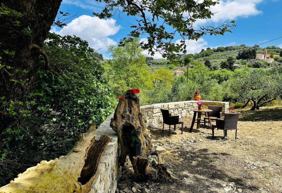 Hotel Travelers & Hikers Delight House on Way to Sougia, Exterior, Hotel Exterior