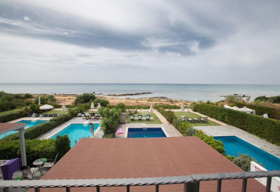 Hotel Villa Suri, Luxury Seafront Villa, Leisure & Recreation, Outdoor Swimming Pool