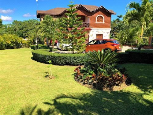 Hotel Villa Amila by Hospedify Hermosa Villa Para 20 Personas y a 4 Minutos del Río de Jarabacoa, Exterior, Garden