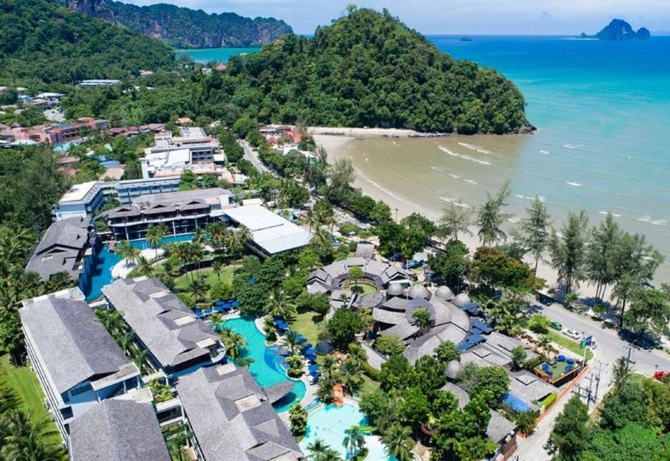 Hotel Holiday Ao Nang Beach Resort, Krabi, Exterior, Hotel Exterior