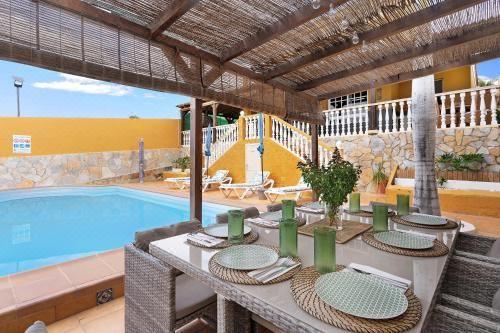 Hotel Villa Christisay, Leisure & Recreation, Outdoor Swimming Pool