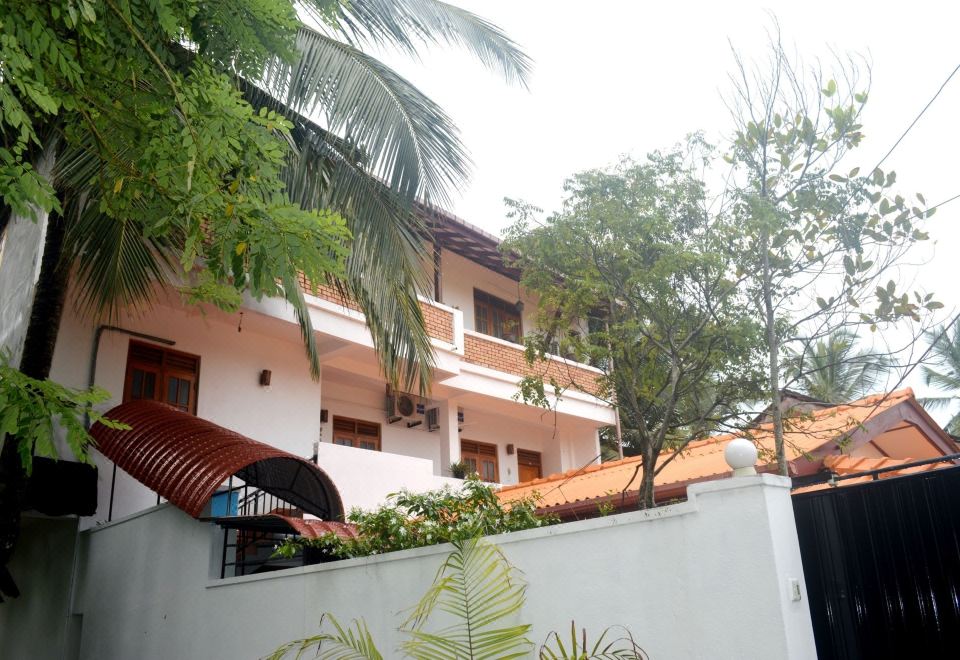 Hotel Shyni Tourist Guesthouse, Exterior, Hotel Exterior