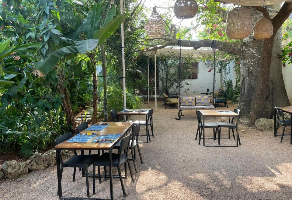 Hotel Gaia Villas, Exterior, Garden