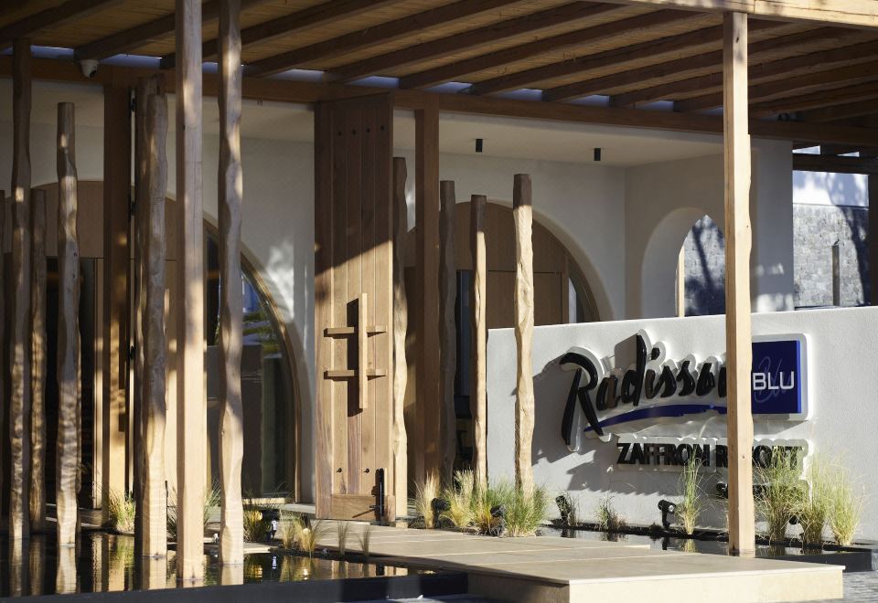 Hotel Radisson Blu Zaffron Resort, Santorini, Exterior, Exterior do hotel