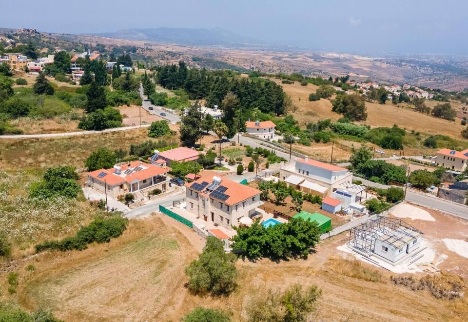 Hotel Villa Nikolina - 5 En-Suite Bedrooms, Exterior, Hotel Exterior
