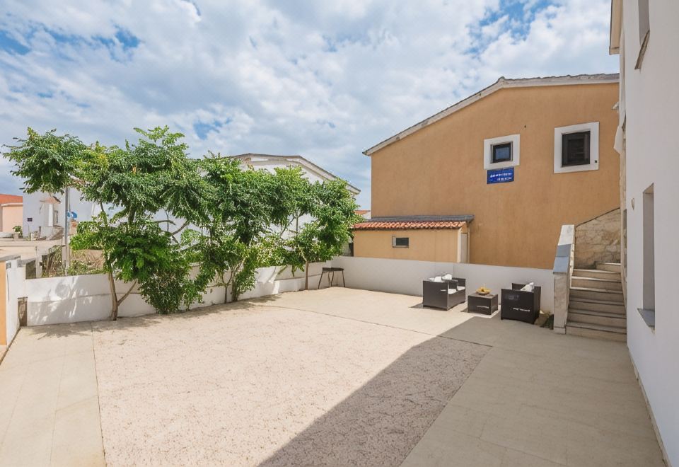 Hotel Apartments Ivanusevic, Exterior, Garden