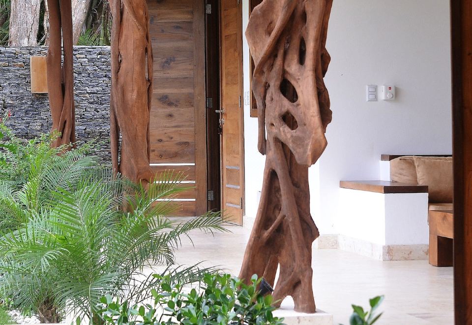 Hotel Las Terrenas Front Beach and Garden Villa with Private Staff, Exterior, Garden