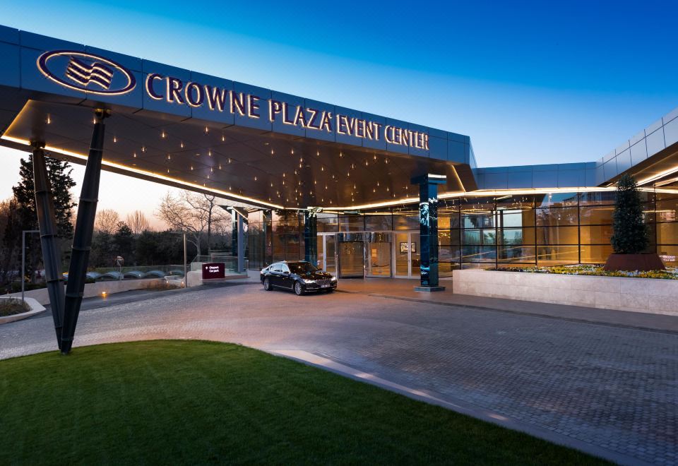 Hotel Crowne Plaza Florya Istanbul, Exterior, Garden