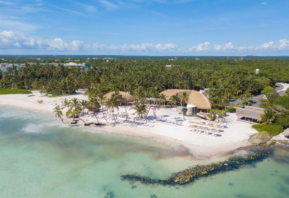 Hotel Tortuga Bay, Exterior, Hotel Exterior
