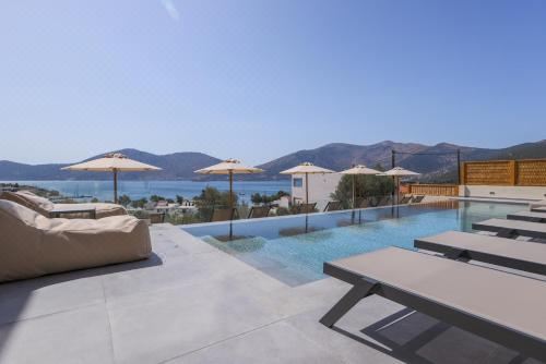Hotel Elivia Boutique Suites, Leisure & Recreation, Outdoor Swimming Pool
