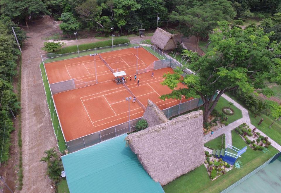 Hotel Carver Suites, Leisure & Recreation, Sports ground