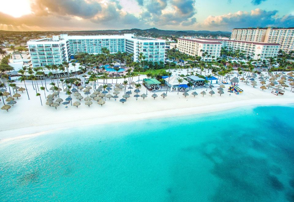Hotel Aruba Marriott Resort & Stellaris Casino, Exterior, Hotel Exterior
