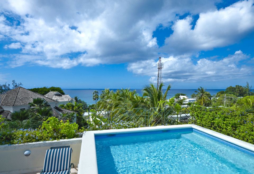 Hotel Beacon Hill 303, Tradewinds, Leisure & Recreation, Outdoor Swimming Pool