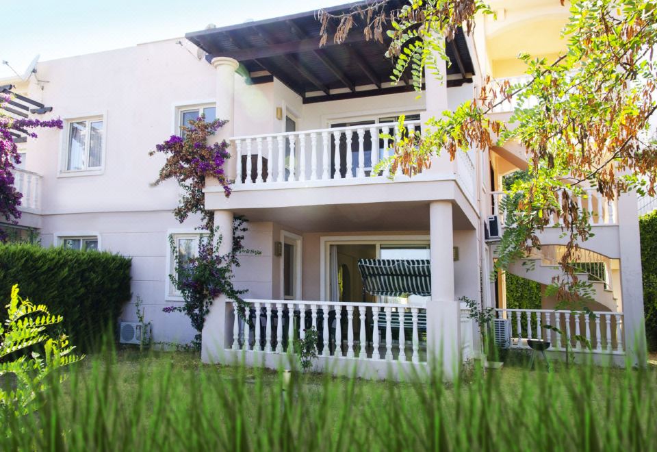 Hotel House 30 Mins to Bodrum with 21 Pools in Milas, Exterior, Hotel Exterior