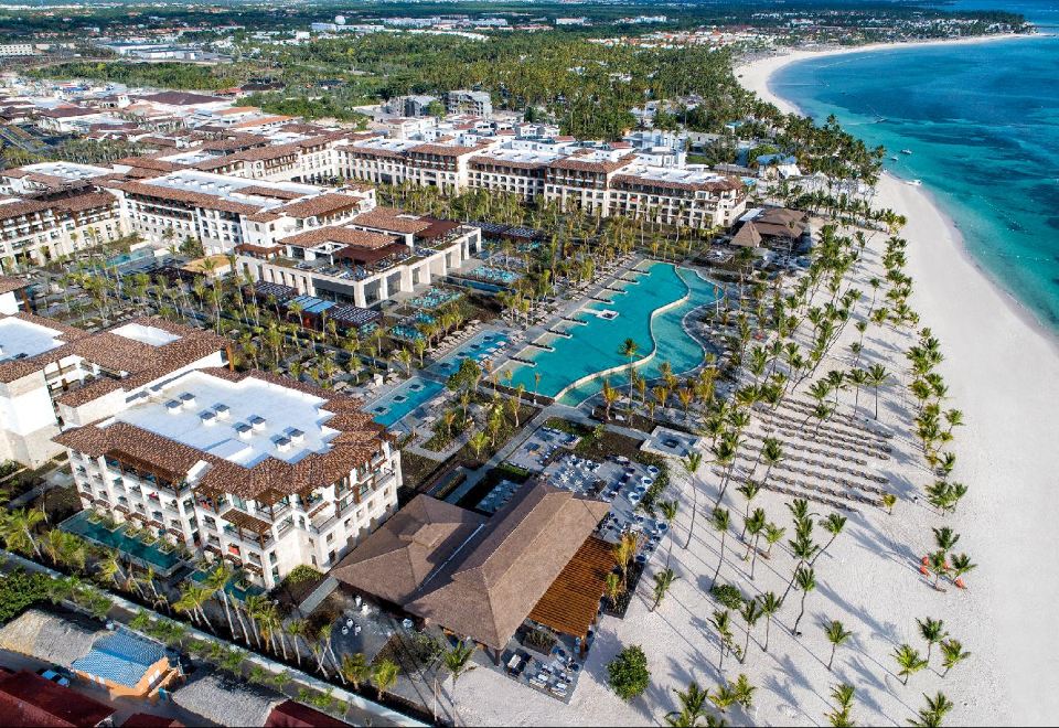 Hotel Unique Club at Lopesan Costa Bávaro Resort, Exterior, Exterior del hotel