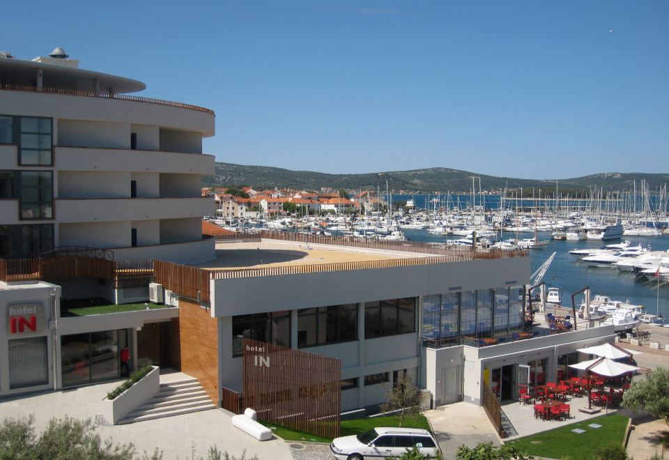 Hotel IN, Exterior, Hotel Exterior