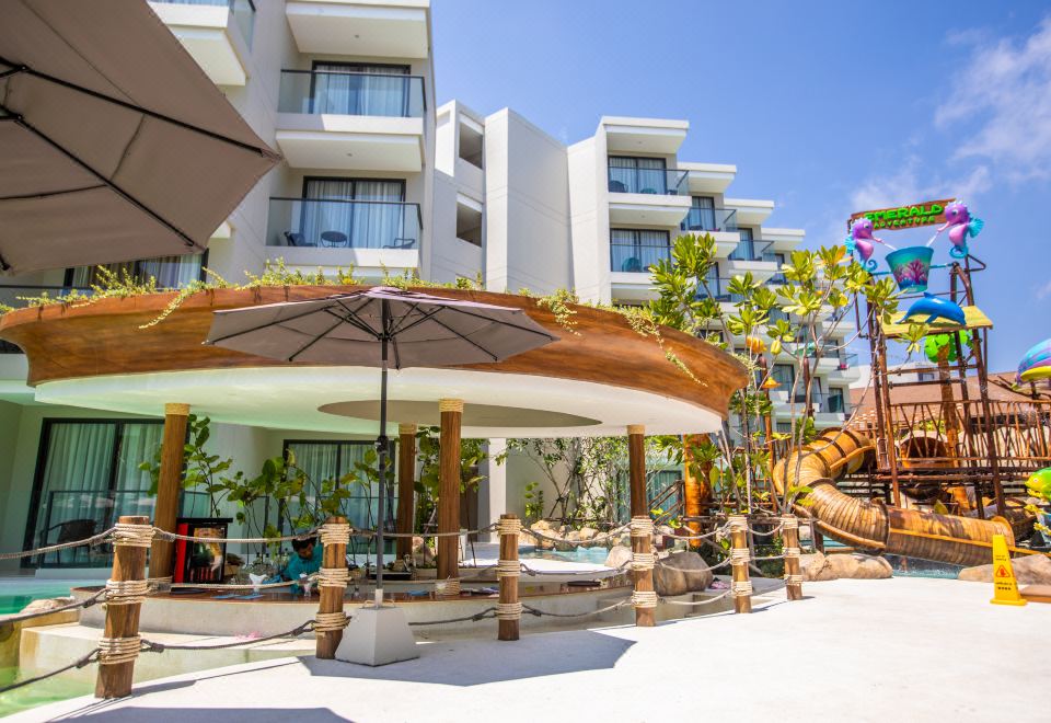 Hotel Phuket Emerald Beach Resort, Exterior, Hotel Exterior