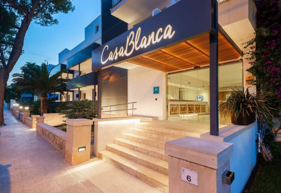 Hotel Casablanca, Exterior, Hotel Exterior