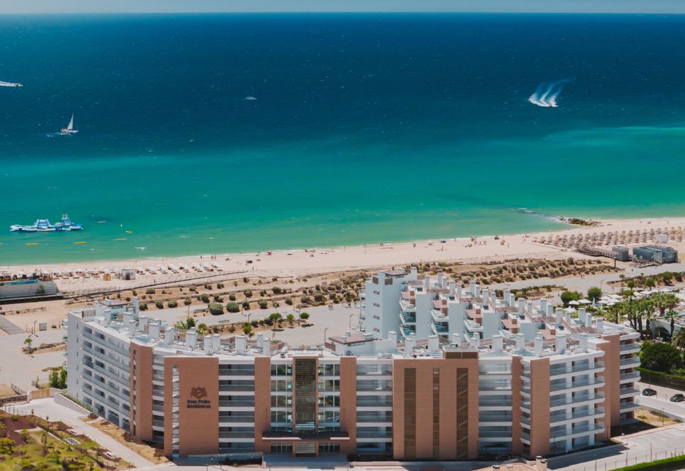 Hotel Dom Pedro Residences Luxury Apartments, Exterior, Hotel Exterior
