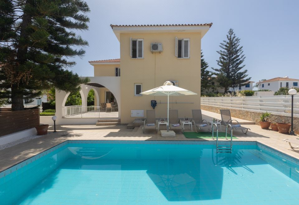 Hotel Protaras Holiday Villa Ni38b, Leisure & Recreation, Outdoor Swimming Pool