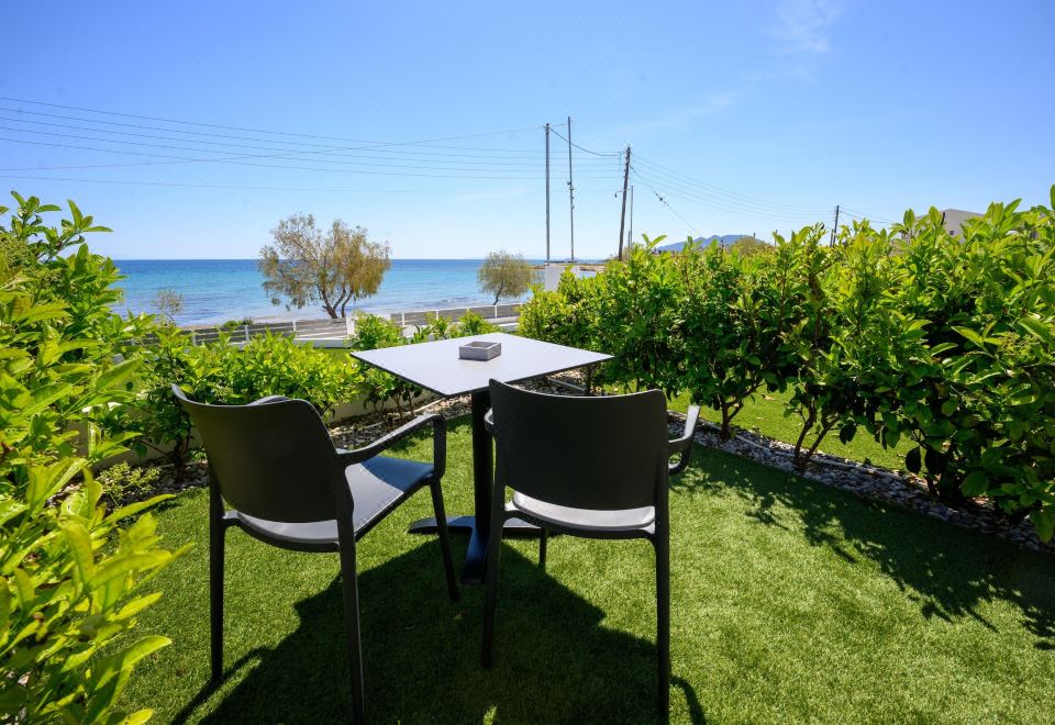 Hotel Cubes on the Beach Athens Airport, Exterior, Garden