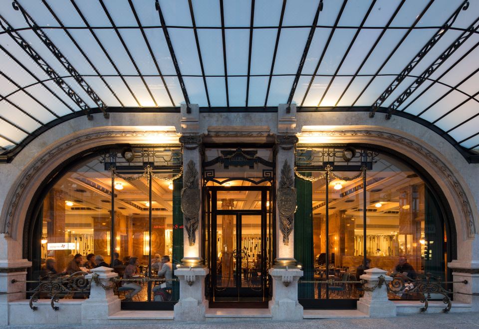 Hotel Pestana Porto - A Brasileira, City Center & Heritage Building, Exterior, Hotel Exterior