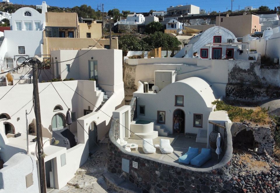 Hotel W Finikia -Foinikia - Luxury Cave - A Wonderful 2 Bedroom Villa - Hot Tub, Exterior, Hotel Exterior
