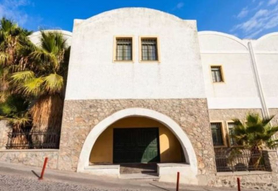 Hotel Adamant Suites, Exterior, Hotel Exterior
